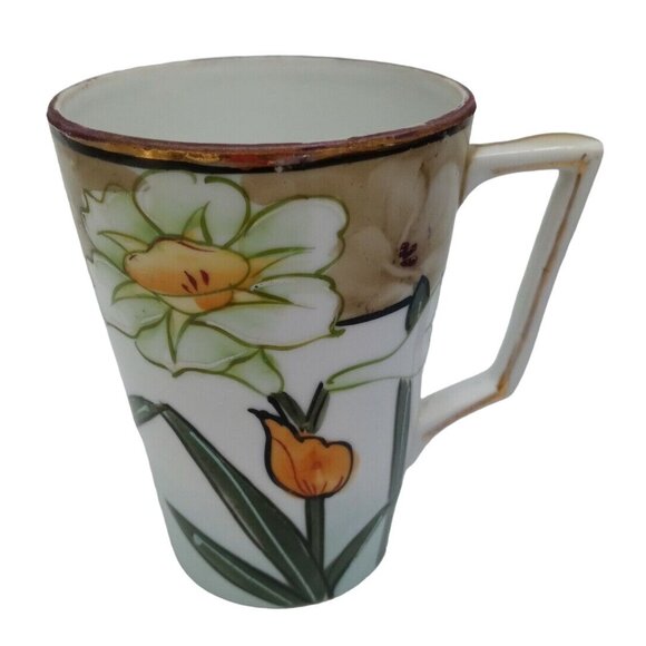Nippon Hand Painted Floral Mug Daffodil Design Porcelain Collectible Drinkware - Picture 1 of 10